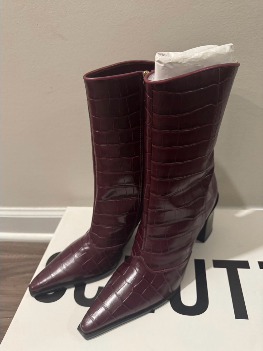 SCHUTZ Raffaela Women's short Croc-Embossed Pointed Toe Boot in Burgundy